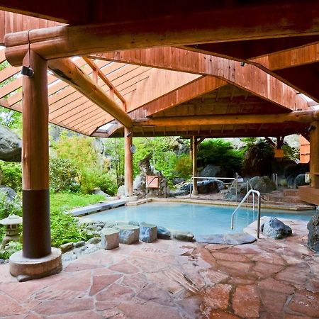 Hotel Sunvalley Насу Екстериор снимка