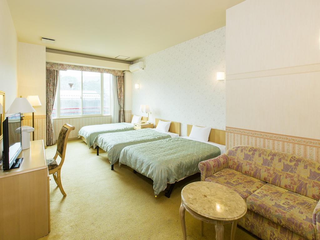 Hotel Sunvalley Насу Екстериор снимка