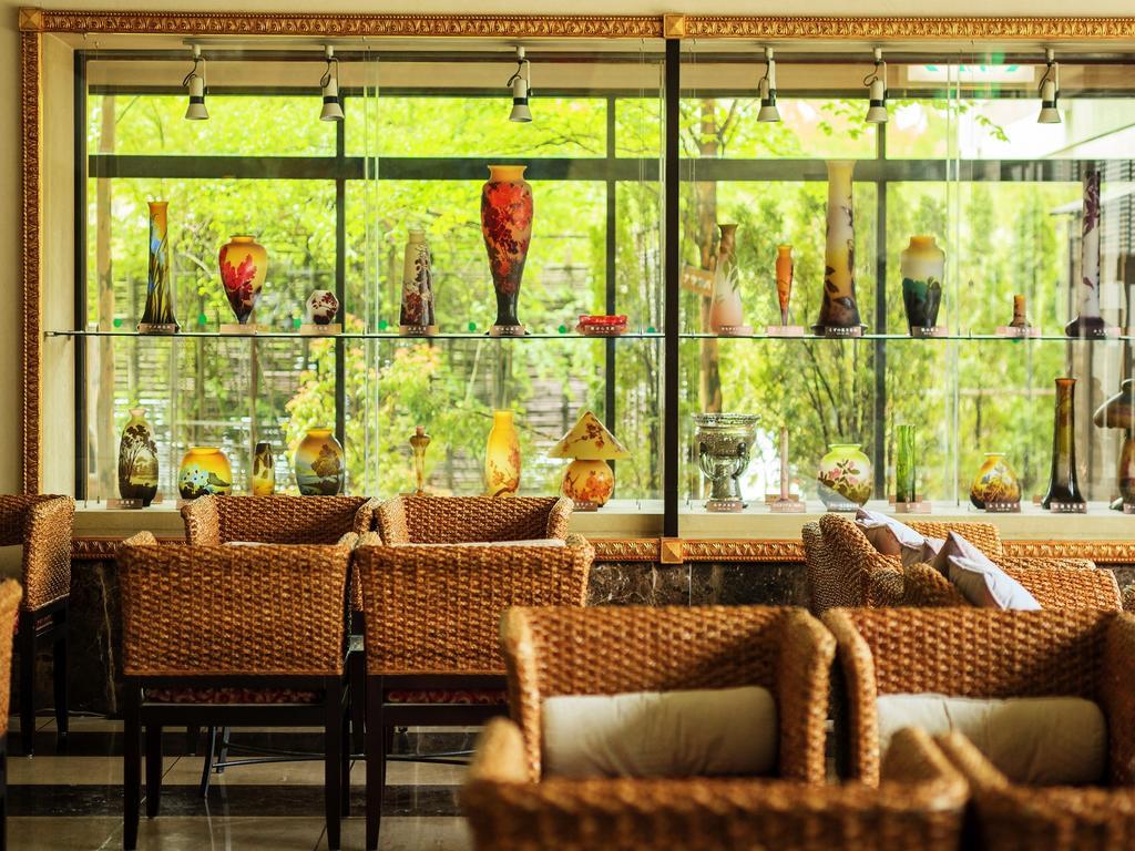 Hotel Sunvalley Насу Екстериор снимка