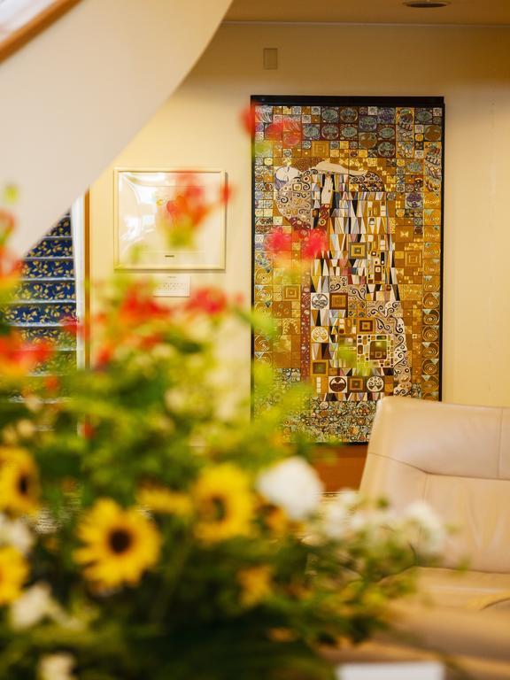 Hotel Sunvalley Насу Екстериор снимка