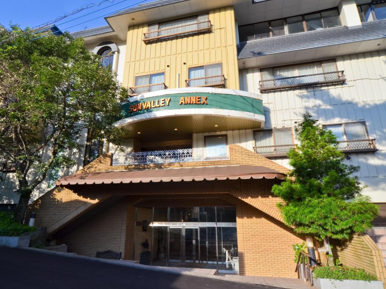 Hotel Sunvalley Насу Екстериор снимка